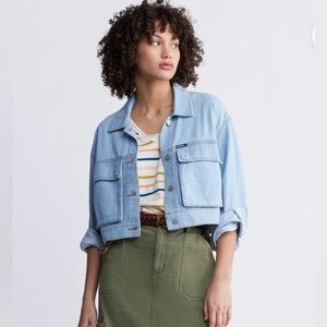 Buffalo Jeans Teagan Women's Boxy Crop Denim Jacket in Bleached Blue XS